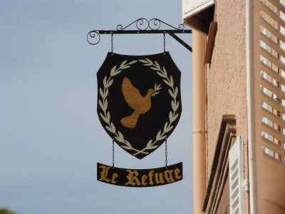 Le Refuge Alsace pension enseigne